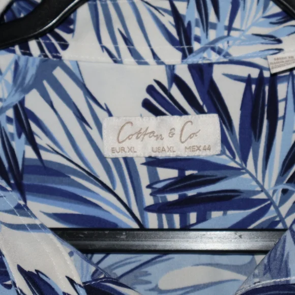 Cotton & Co. Blue Tropical Botanical & Palm Leaf Button Up Shirt. XL. NWOT. - Picture 5 of 13
